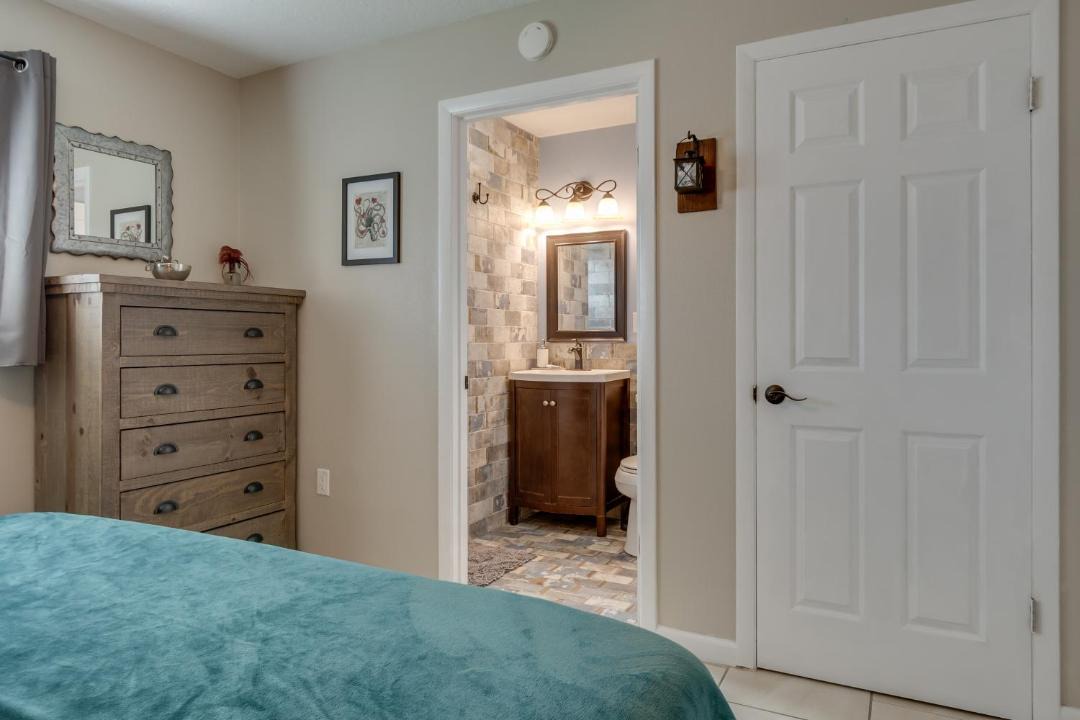 Photo of Bedroom in Melbourne Beach