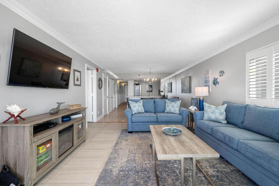Photo of Livingroom in Indian Shores