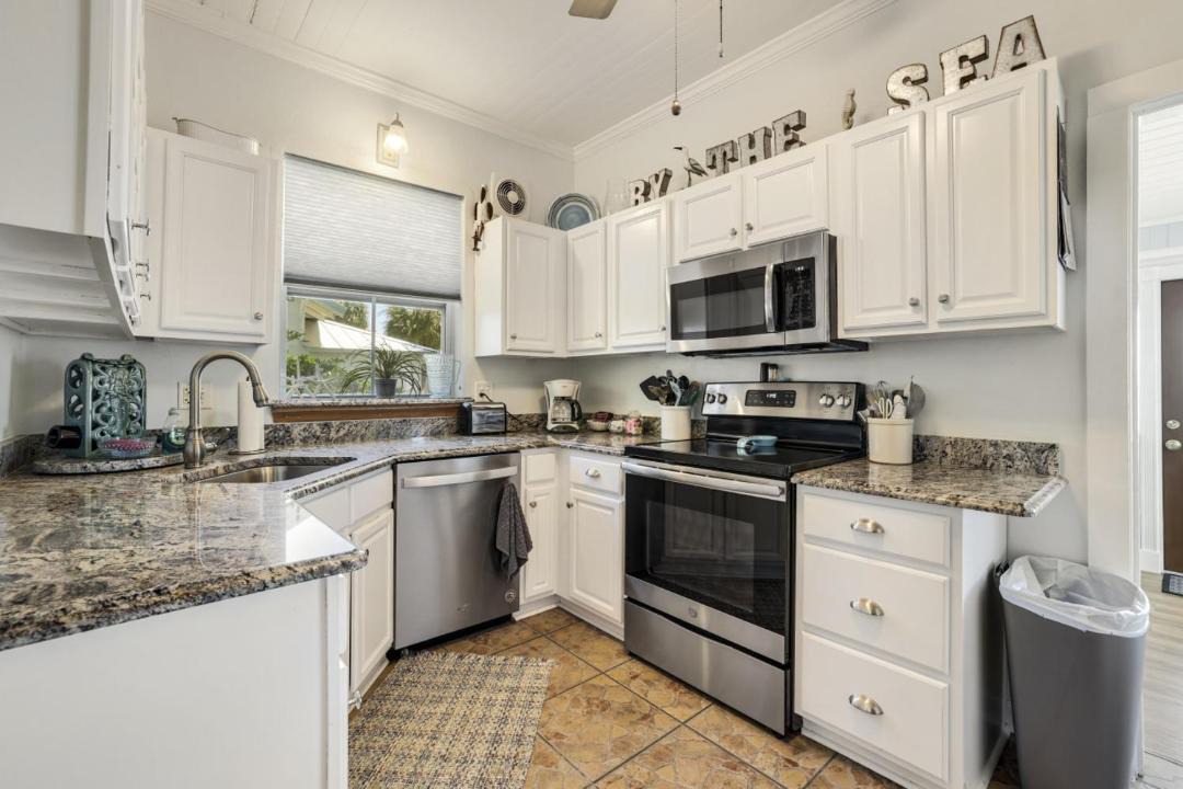 Photo of Kitchen in Cedar Key