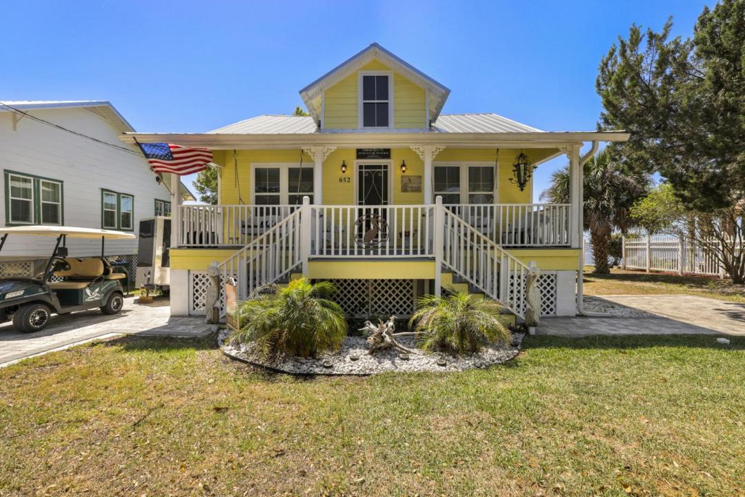Photo of Others in Cedar Key