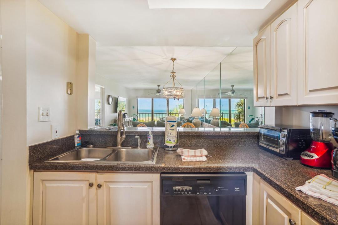 Photo of Kitchen in Sunset Beach