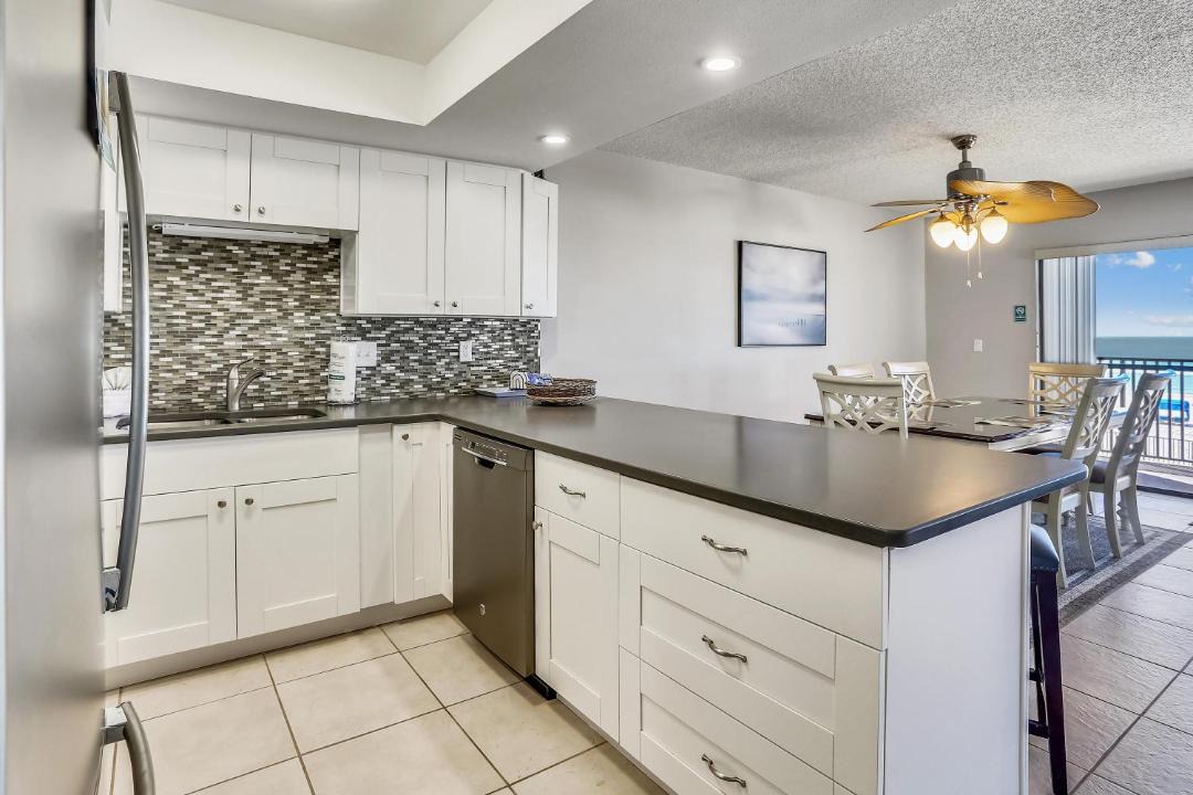 Photo of Kitchen in North Redington Beach