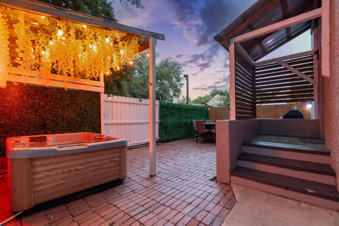 Photo of Patio Balcony in Crescent Lake