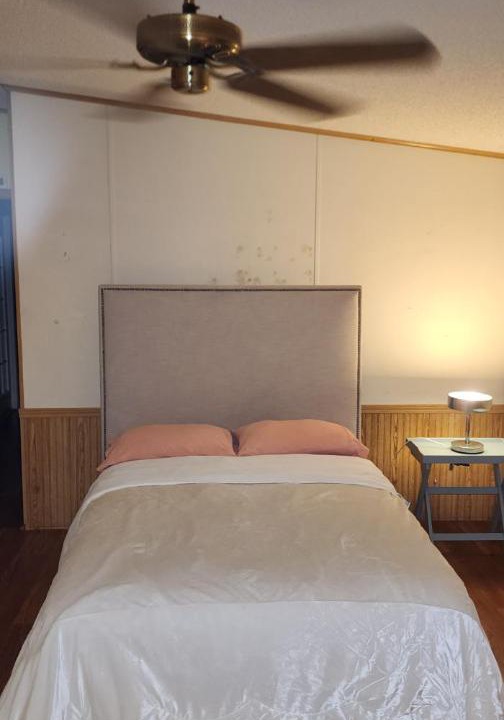 Photo of Bedroom in Tamiami