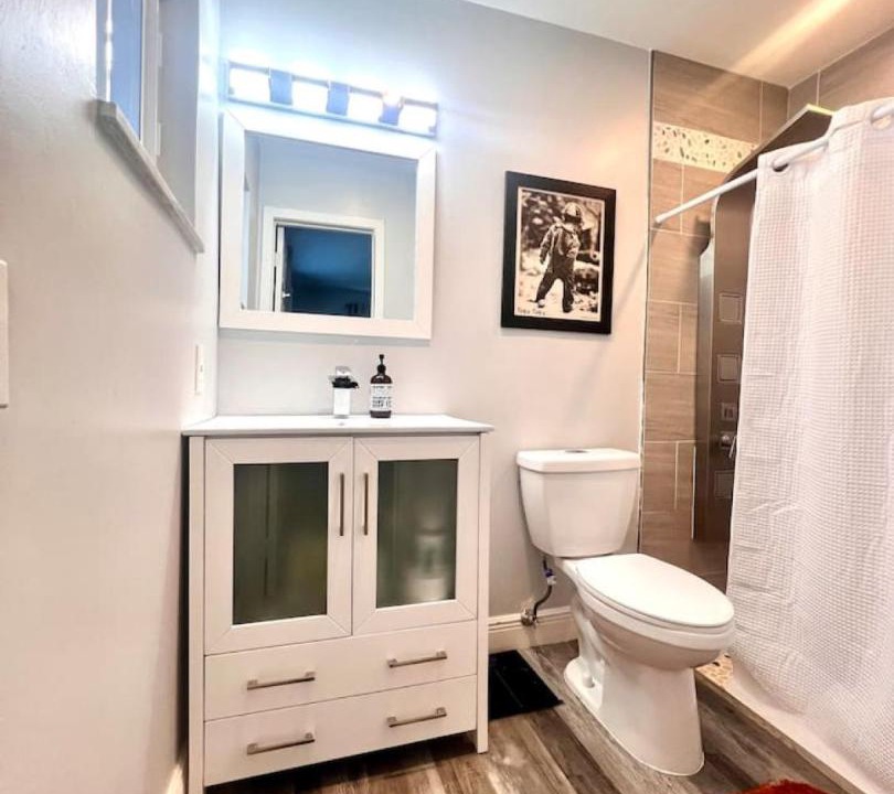 Photo of Bathroom in Tamarac