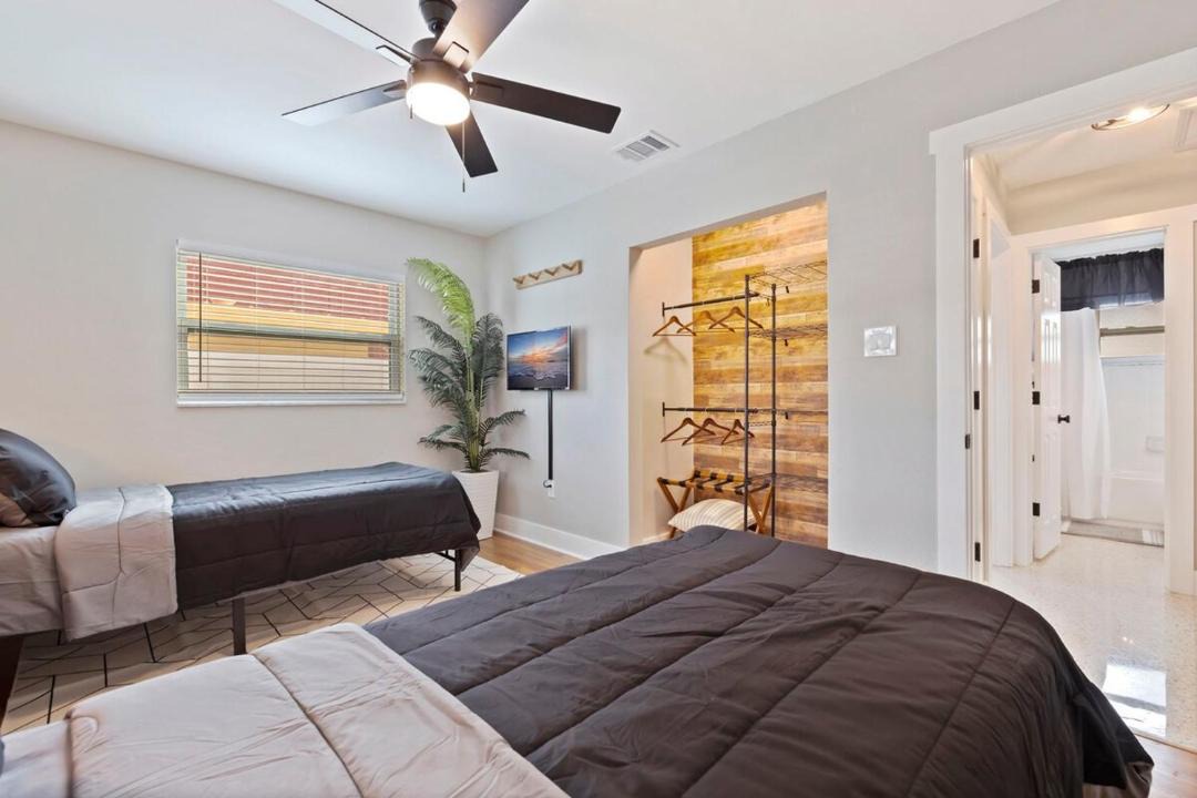 Photo of Bedroom in Pinellas Park