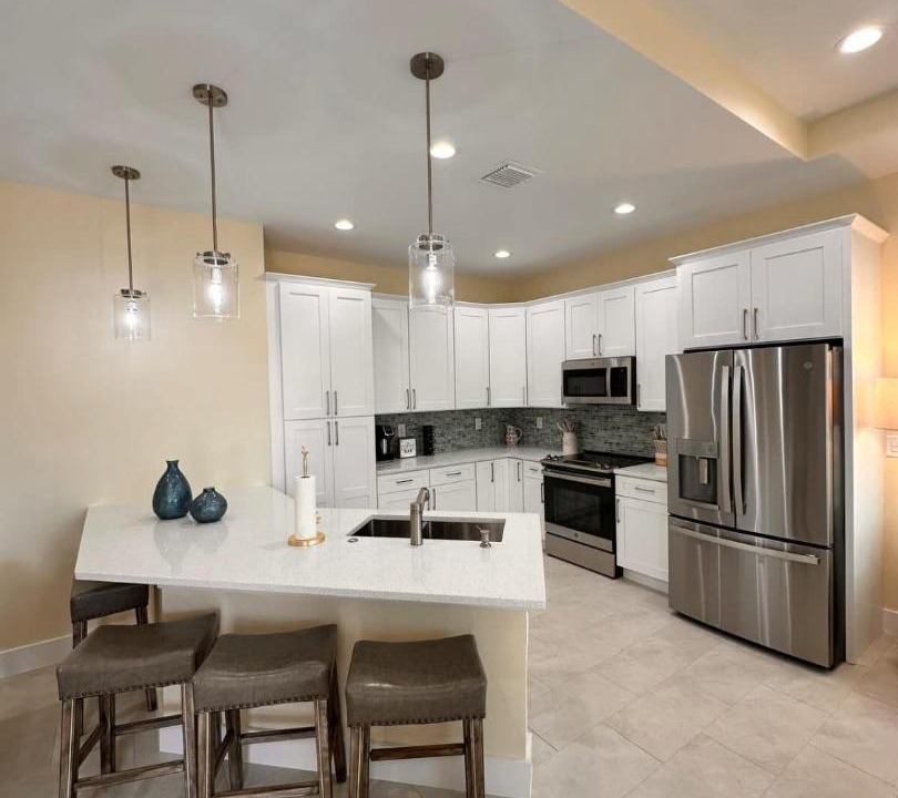 Photo of Kitchen in Mid Island