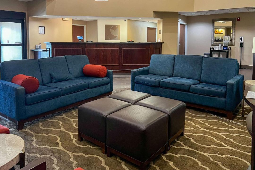 Photo of Livingroom in Gadsden