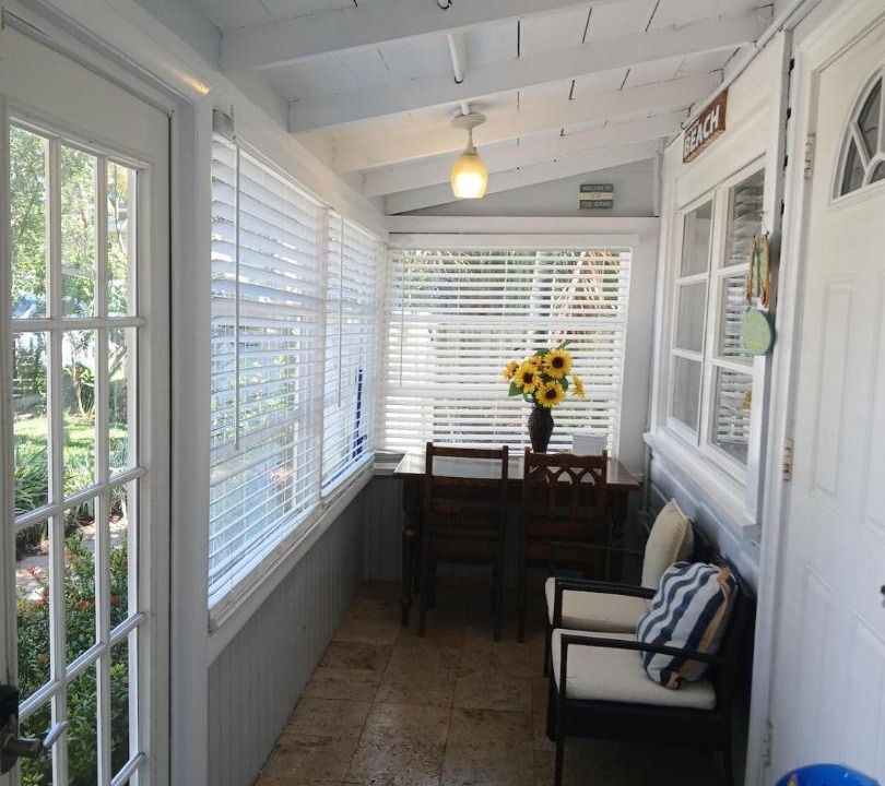 Photo of Patio Balcony in Mango Groves
