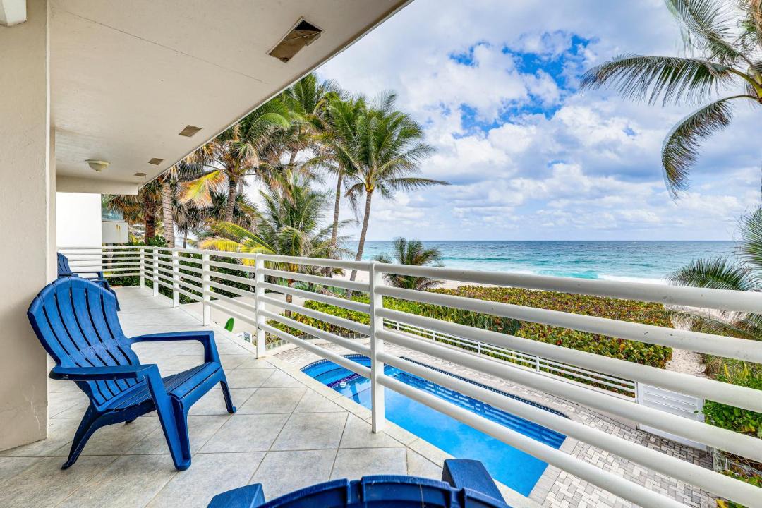 Photo of Patio Balcony in Lauderdale Beach
