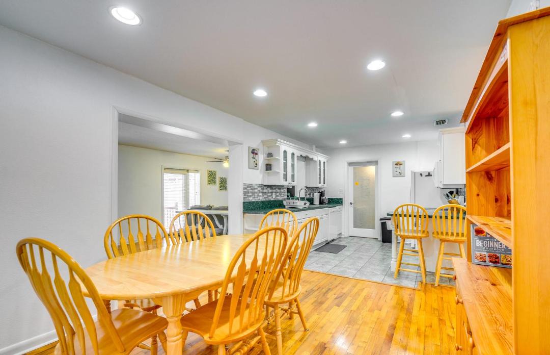 Photo of Kitchen in Fort King District
