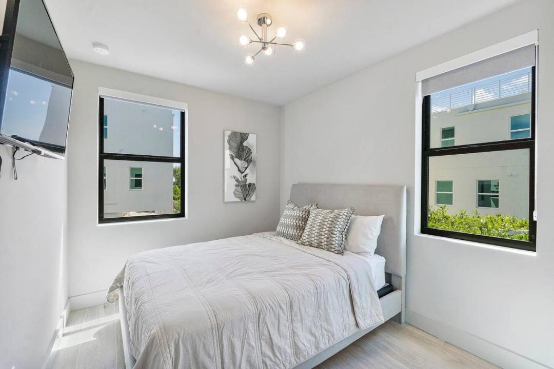 Photo of Bedroom in Monroe County