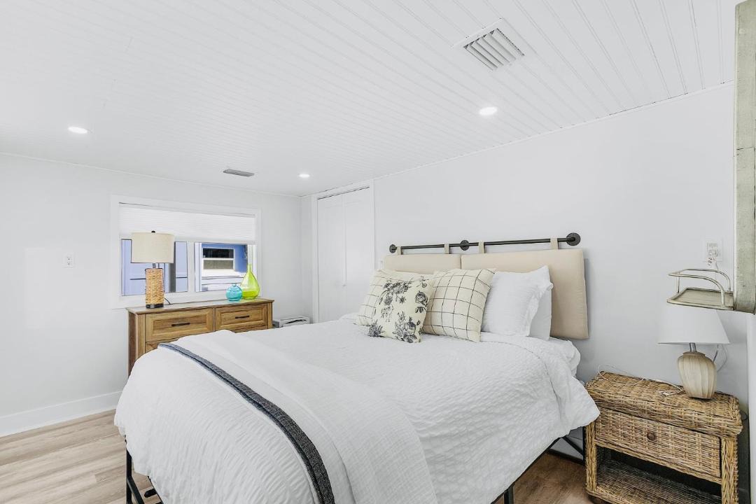 Photo of Bedroom in Matlacha