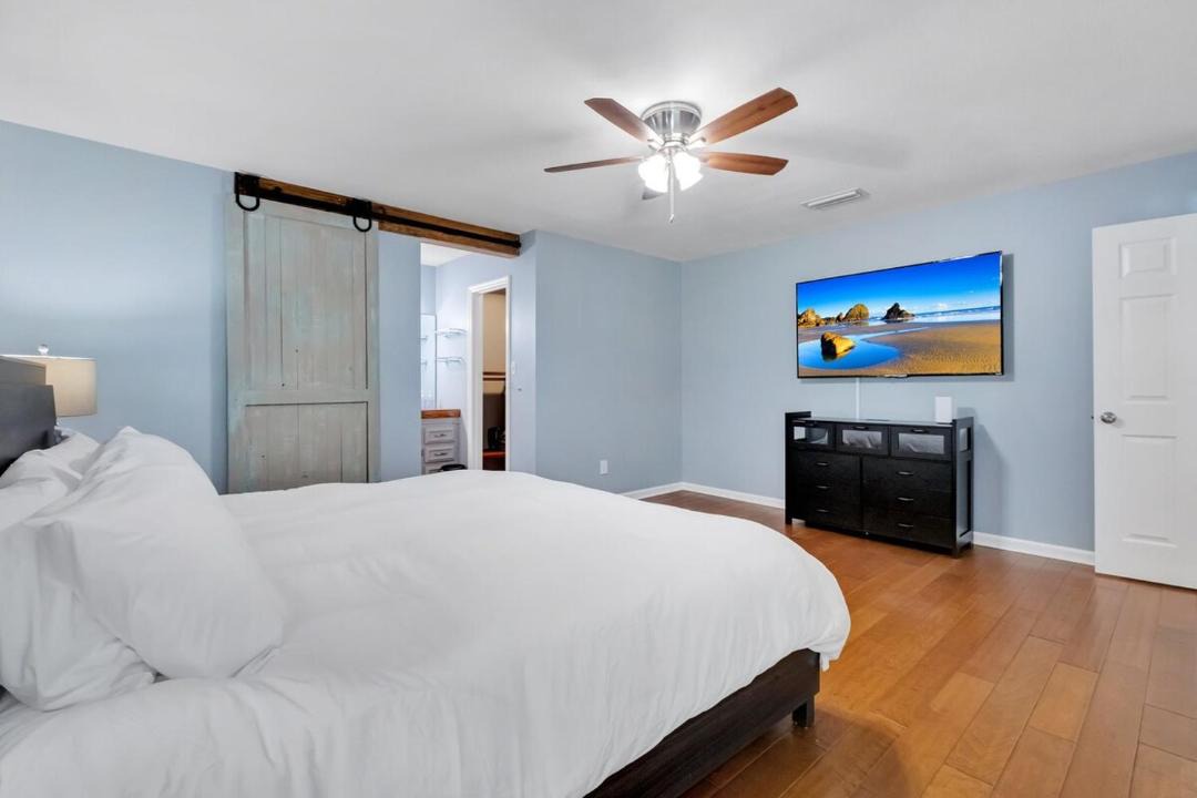 Photo of Bedroom in Tallahassee