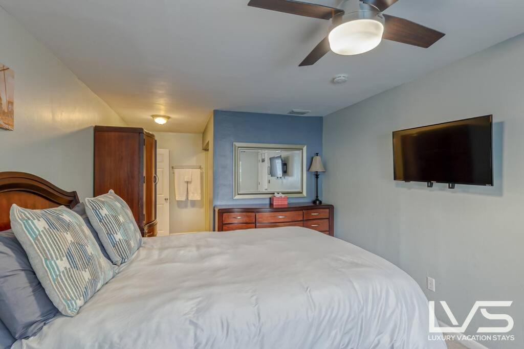 Photo of Bedroom in Poinsettia Heights