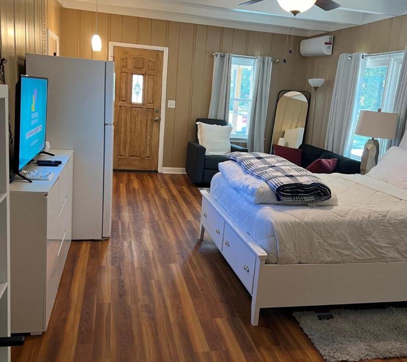 Photo of Bedroom in Tallahassee
