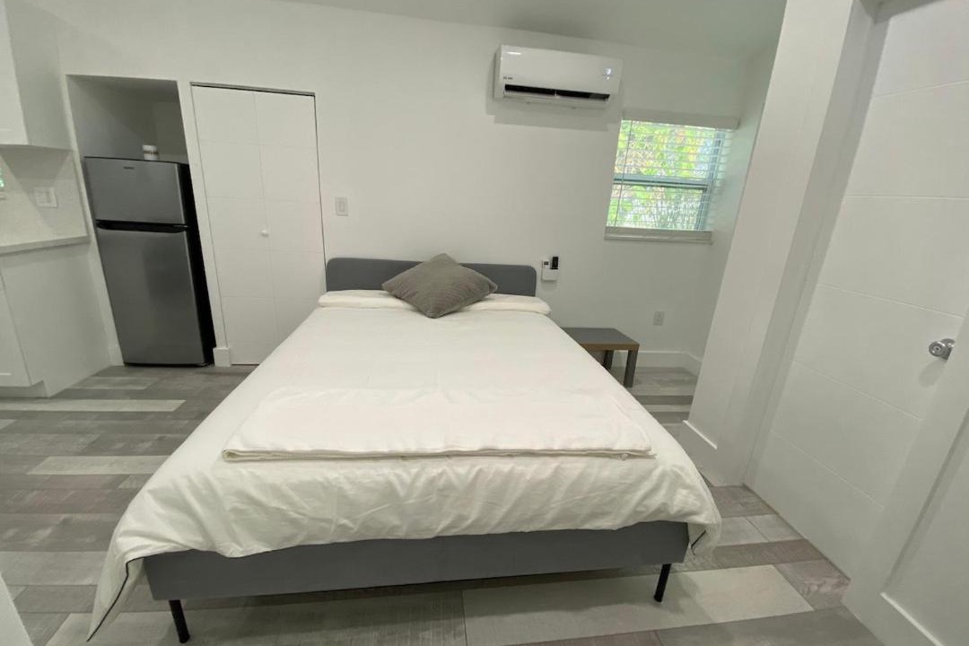 Photo of Bedroom in Royal Poinciana