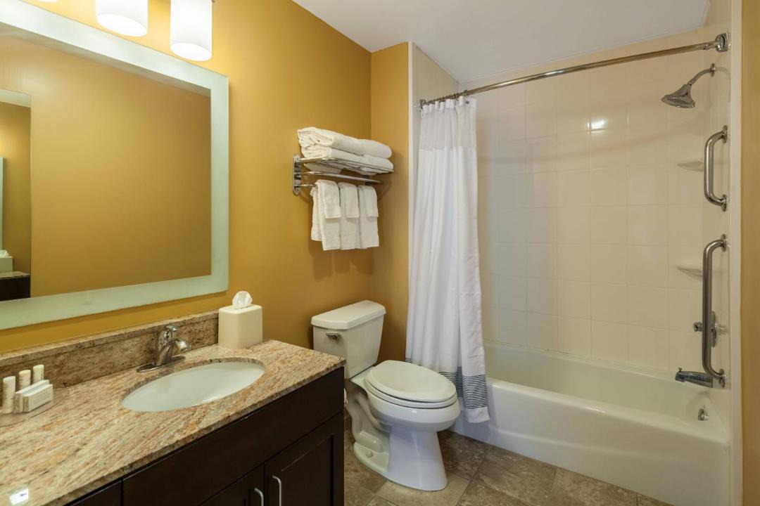 Photo of Bathroom in Southpoint