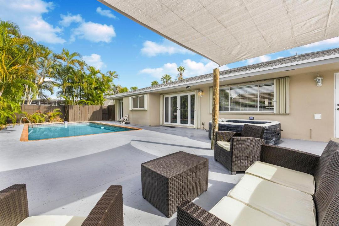 Photo of Patio Balcony in Country Club