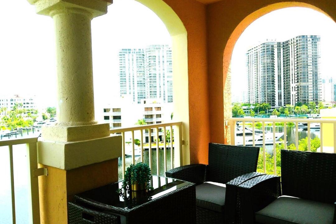 Photo of Patio Balcony in Ojus