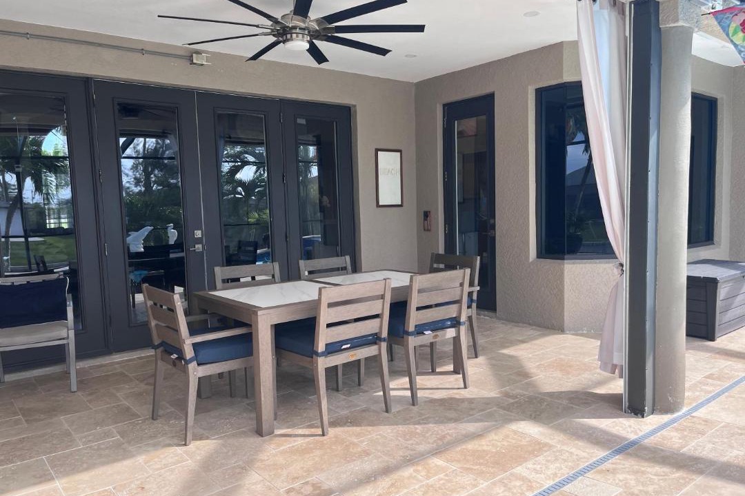 Photo of Patio Balcony in Trafalgar