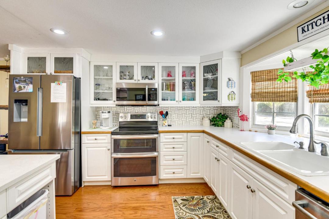 Photo of Kitchen in Astor