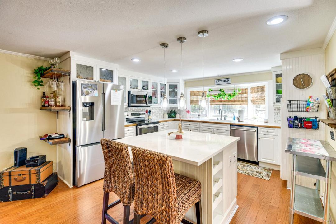 Photo of Kitchen in Astor