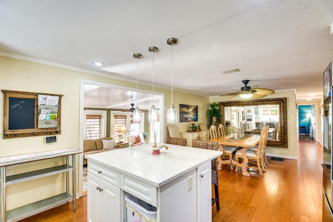 Photo of Kitchen in Astor