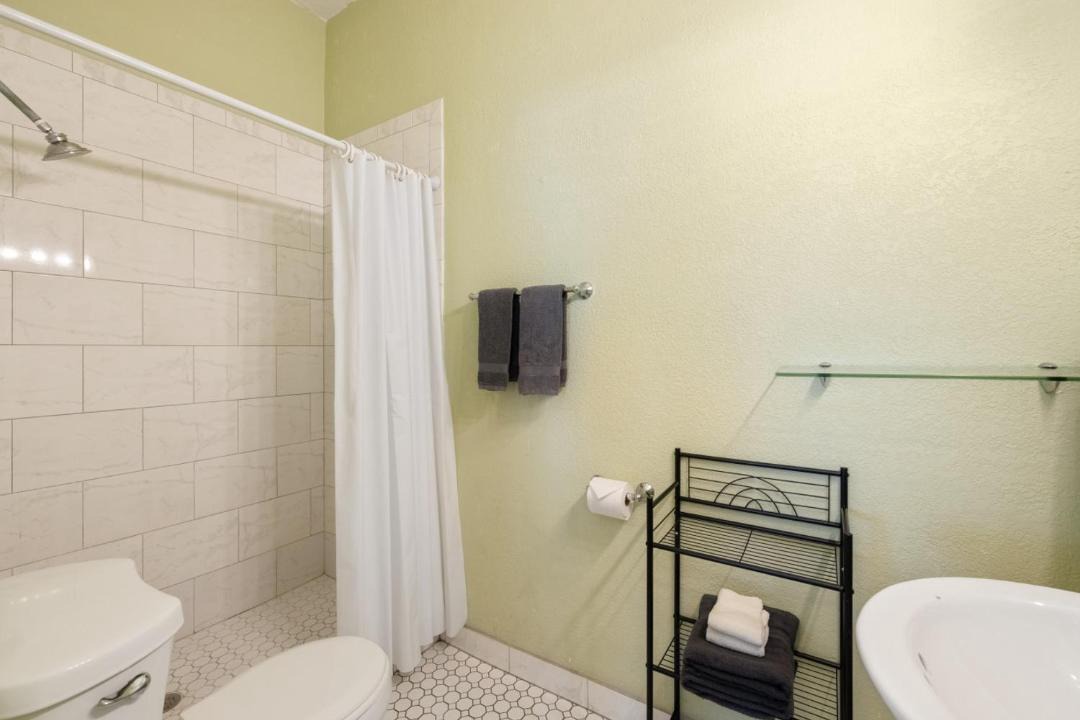 Photo of Bathroom in Cedar Key