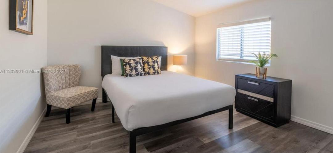 Photo of Bedroom in Ojus