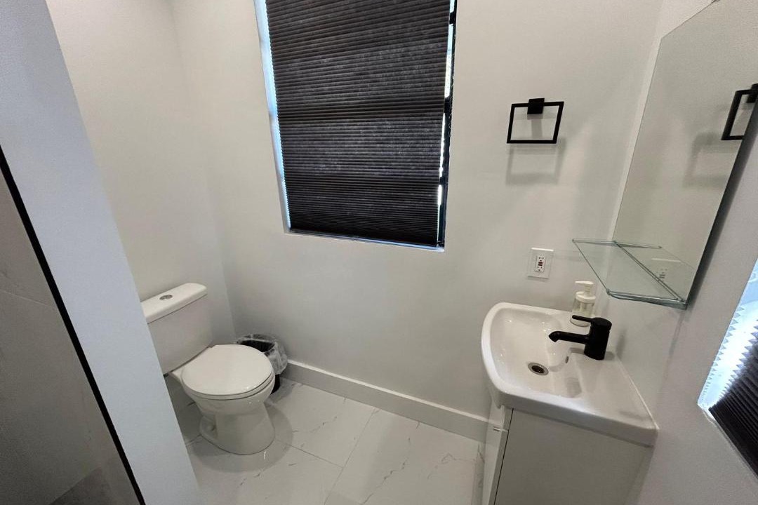 Photo of Bathroom in West Little Havana