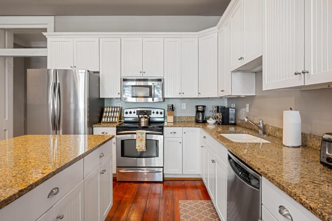 Photo of Kitchen in Historic District - North
