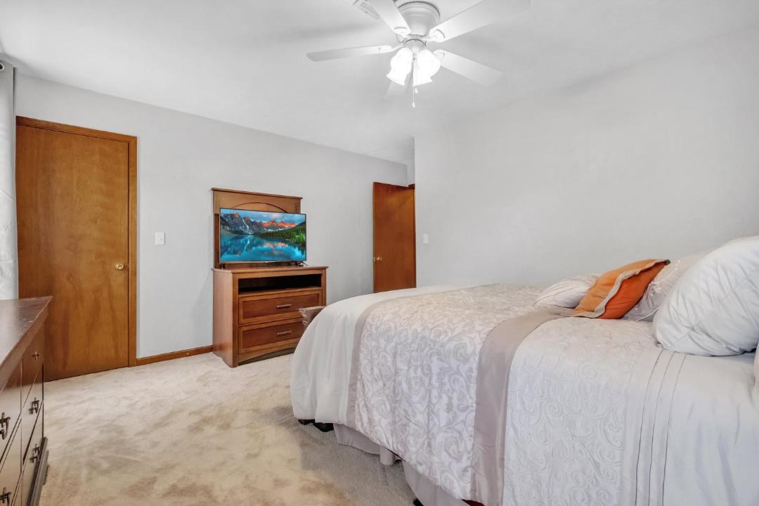 Photo of Bedroom in Live Oak Hills