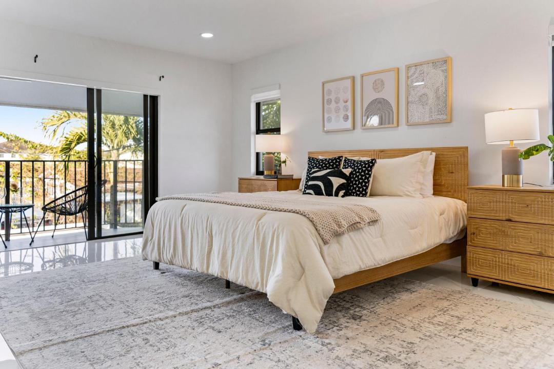 Photo of Bedroom in Olympia Heights