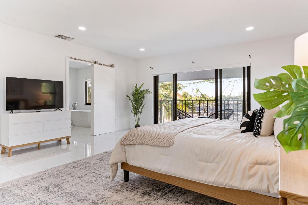 Photo of Bedroom in Olympia Heights