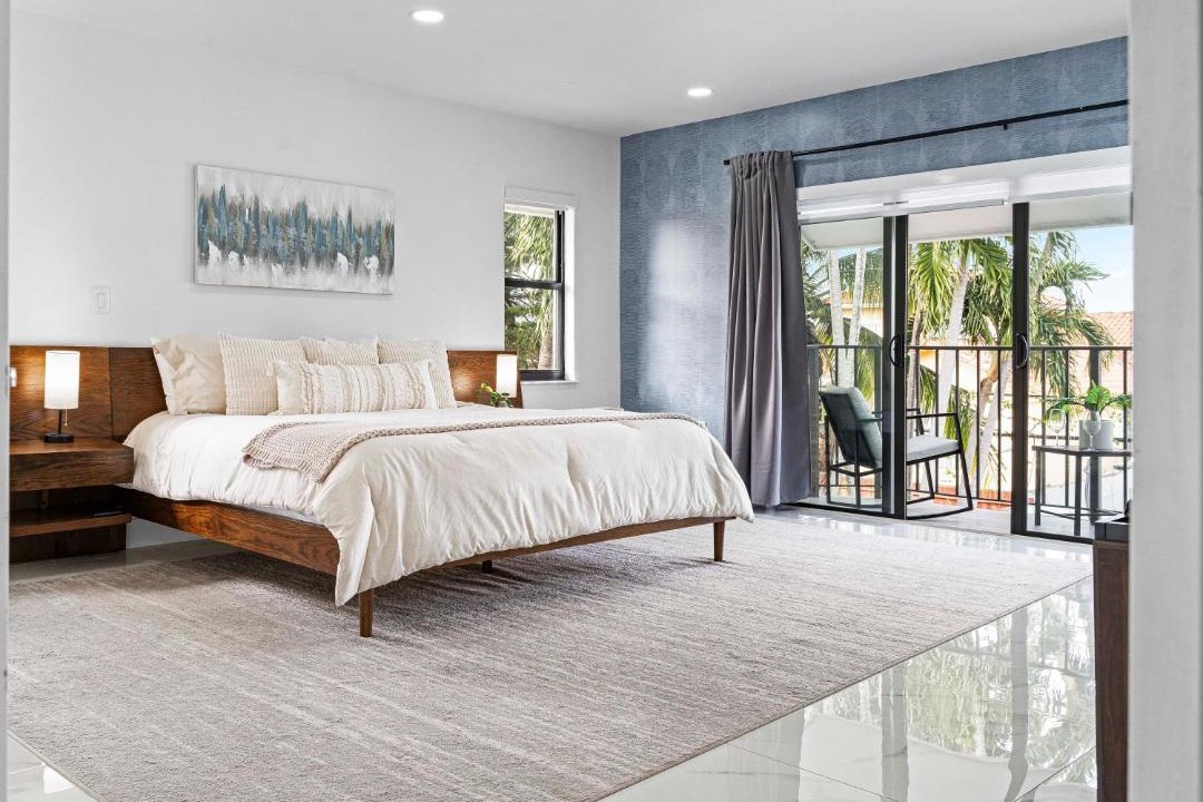Photo of Bedroom in Olympia Heights