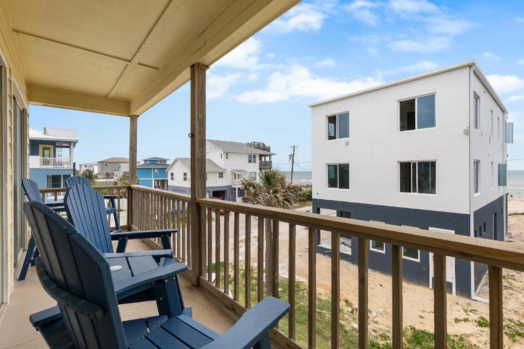 Photo of Patio Balcony in New Smyrna Beach