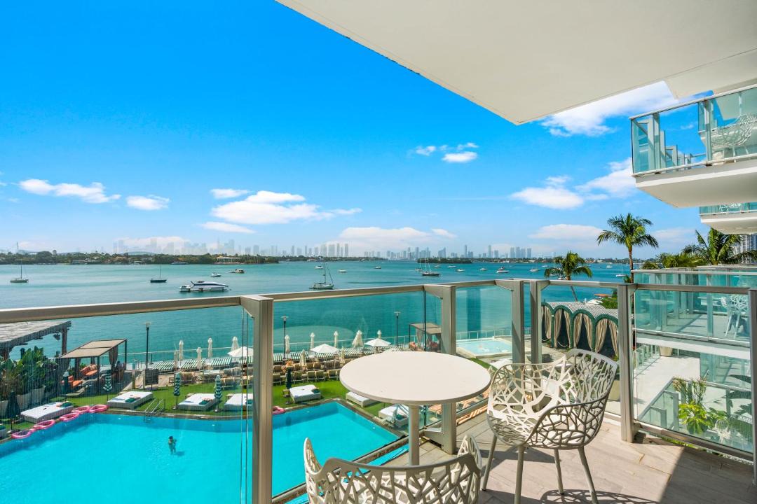 Photo of Patio Balcony in West Avenue
