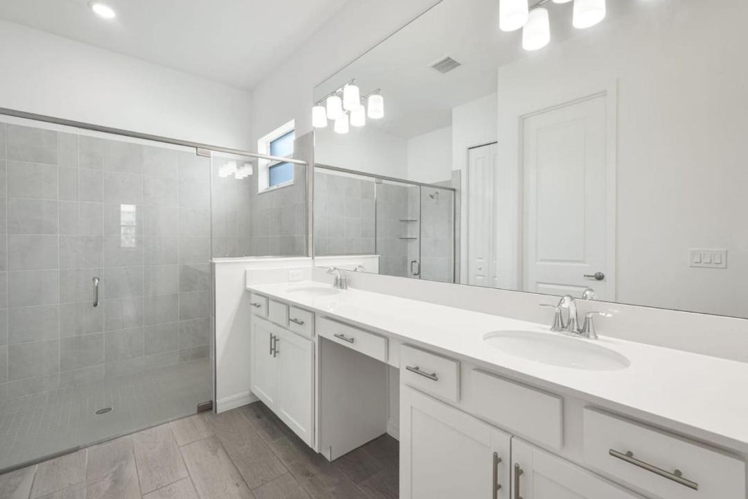 Photo of Bathroom in Immokalee
