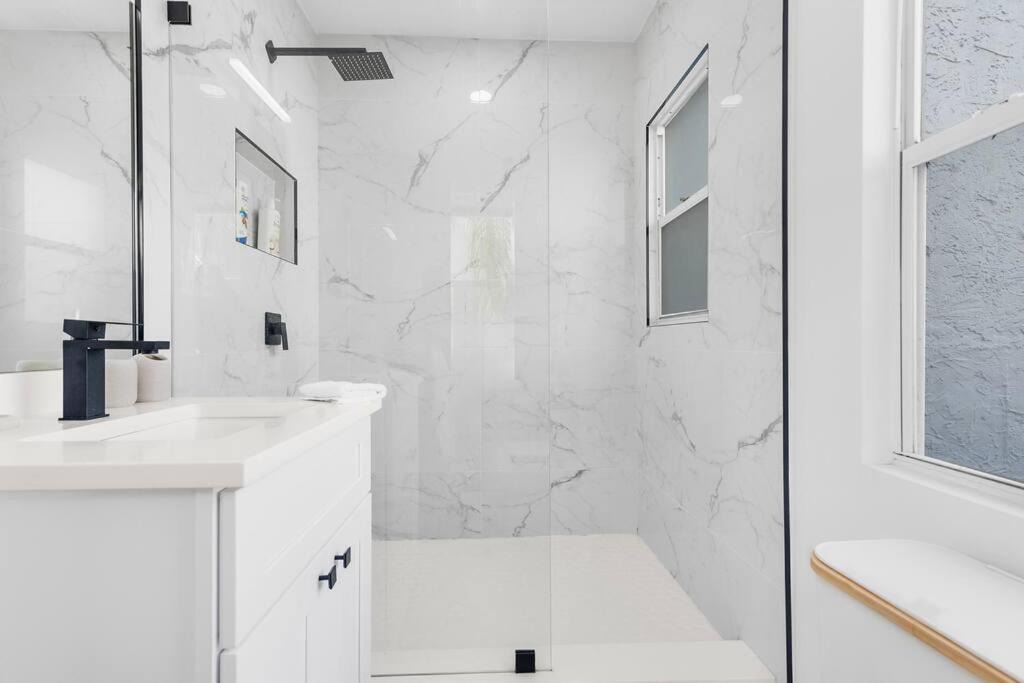 Photo of Bathroom in Flamingo Parks