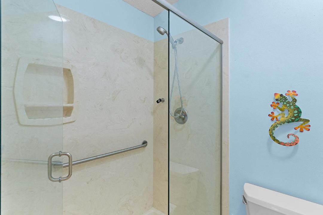 Photo of Bathroom in Caroline