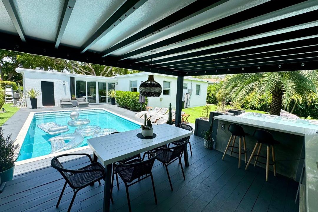 Photo of Patio Balcony in El Portal