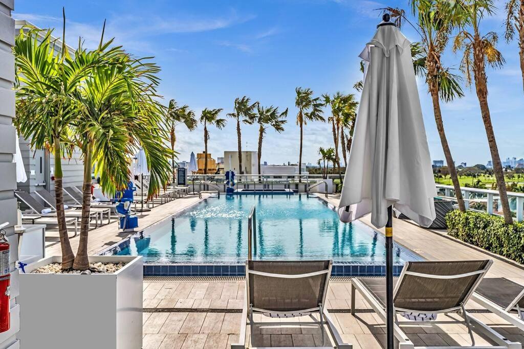 Photo of Patio Balcony in Bay Harbor Islands