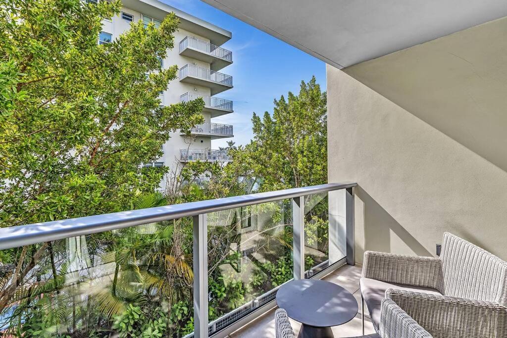 Photo of Patio Balcony in Bay Harbor Islands