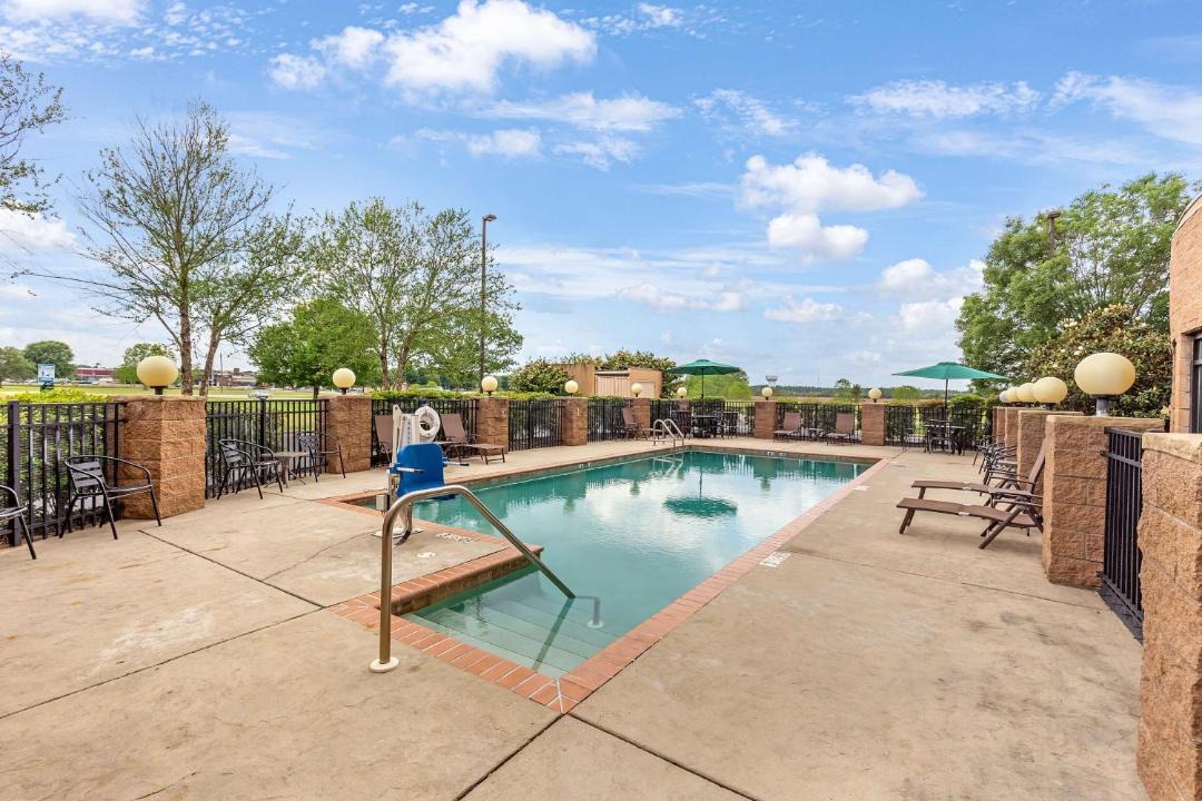 Photo of Outdoor in Atmore