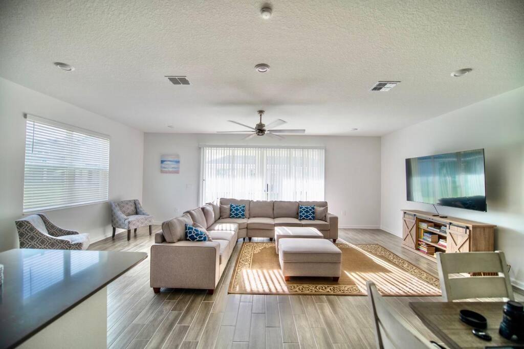 Photo of Livingroom in St. Cloud