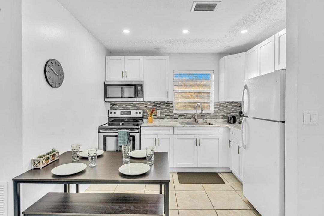 Photo of Kitchen in Royal Poinciana