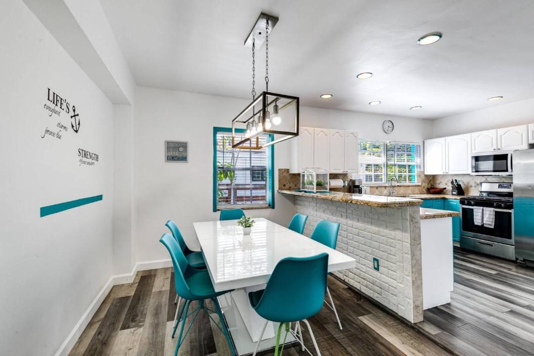 Photo of Kitchen in Royal Poinciana