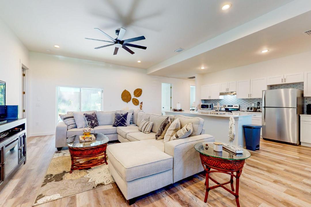 Photo of Livingroom in Mariner