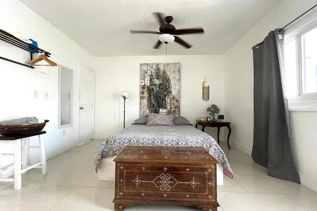 Photo of Bedroom in Coral Way